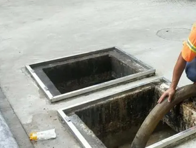 潭门镇化粪池清理