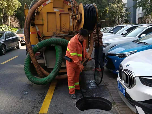 潭门镇排污管道清淤